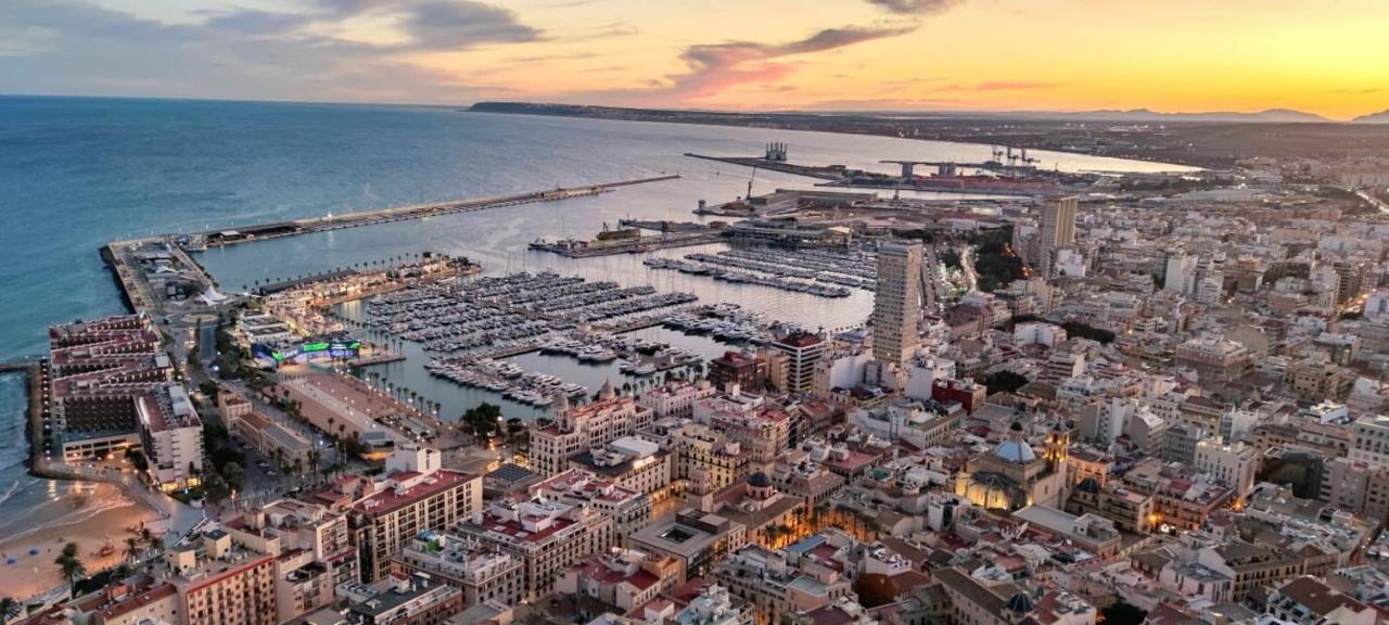 Rambla Apartment Alicante Exteriör bild